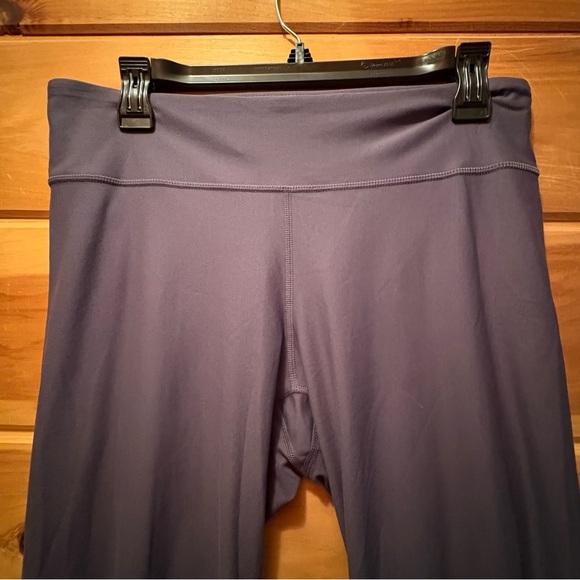 Under Armour Black and White Leggings High Waist Athletic Fit - Picture 4 of 11